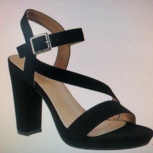 TOP MODA ASUKA BLACK SIZE 7 STRAPPY SHOE